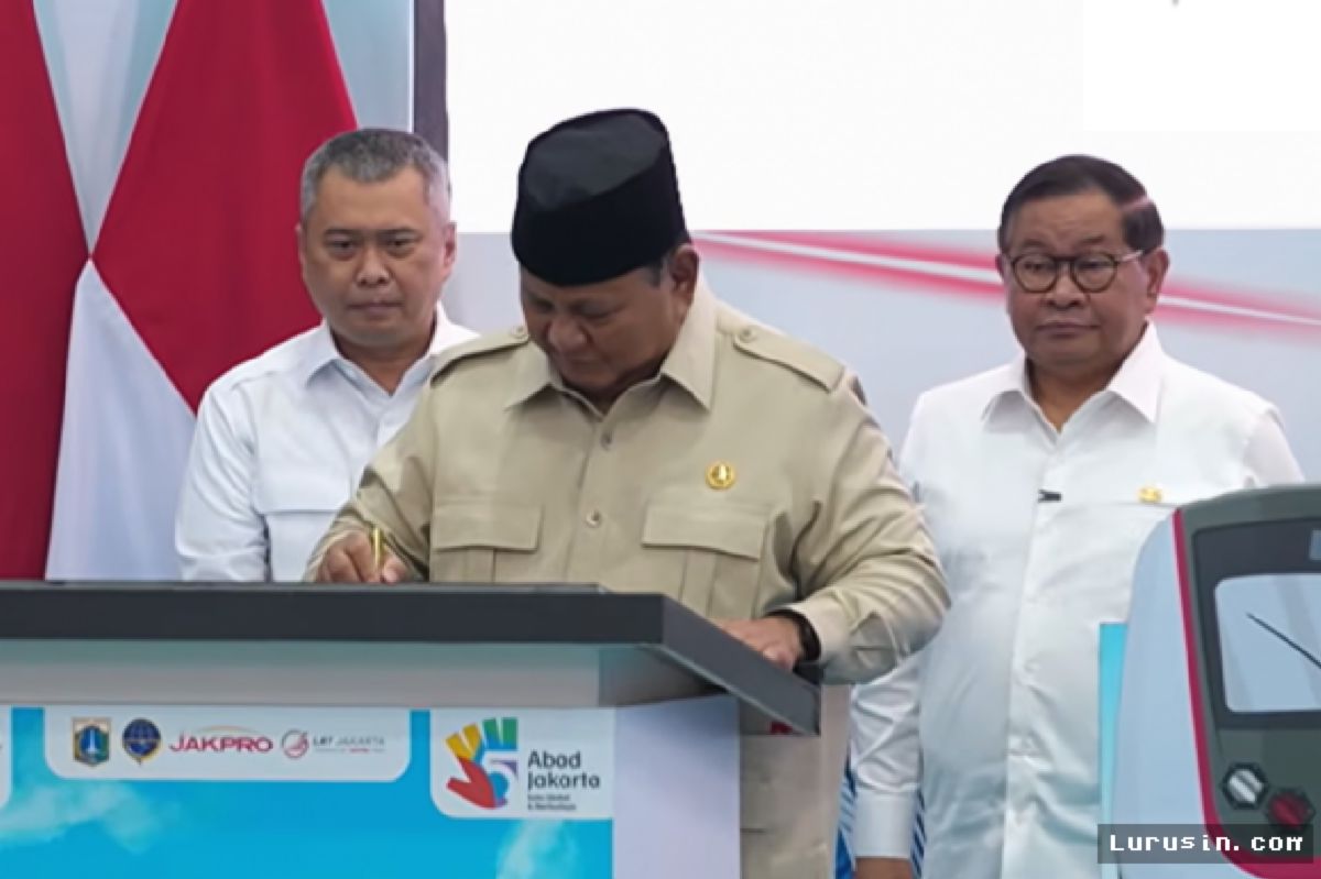 Prabowo Resmikan LRT Kelapa Gading-Manggarai, Tarif Promo Rp8 Diberlakukan