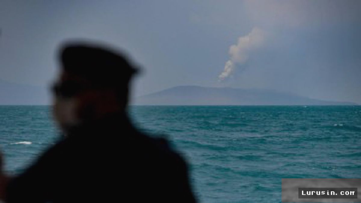 Lima Jurnalis Hilang di Selat Sunda Saat Meliput Erupsi Anak Krakatau
