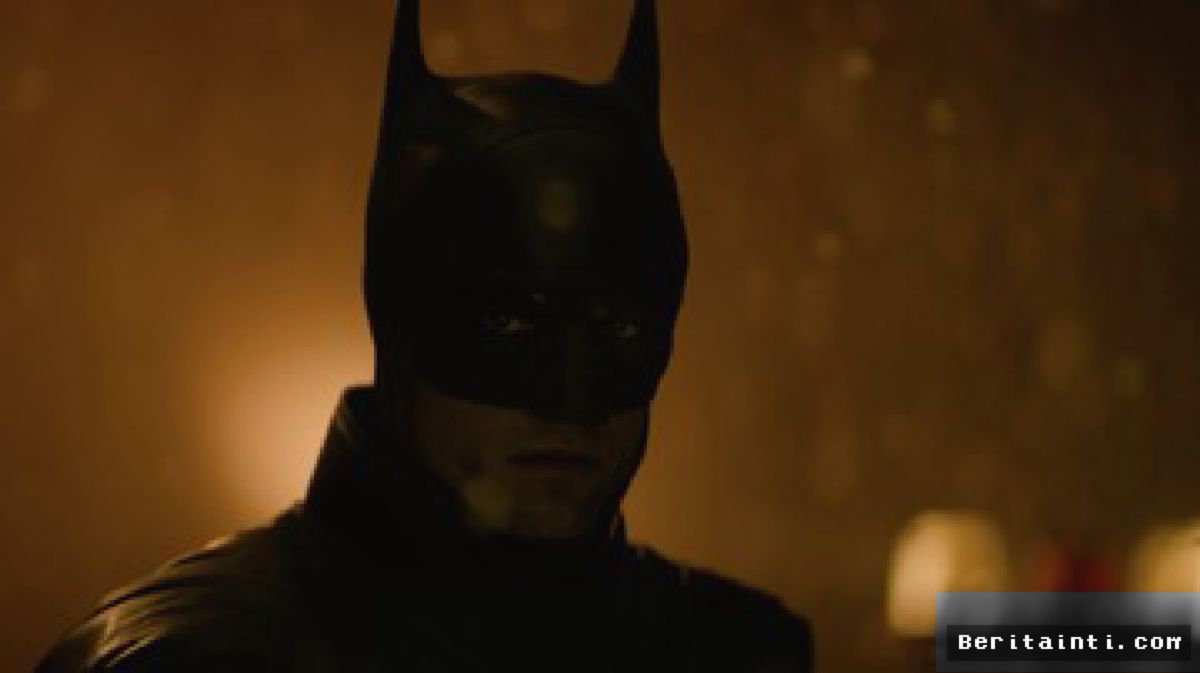 ROBERT PATTINSON — Mengaku Makin Kesulitan Lakoni Adegan Aksi The Batman II
