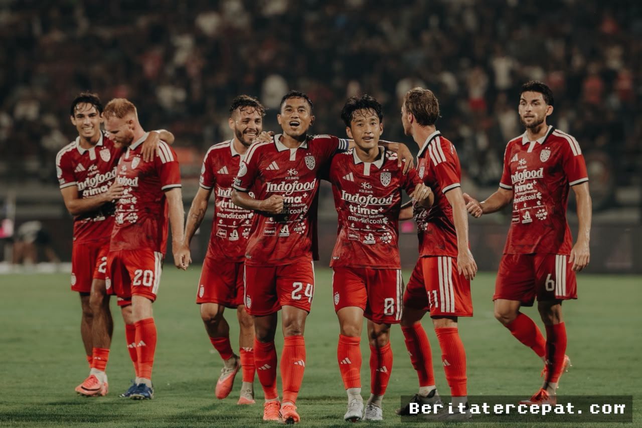 BALI — Bali United Puncaki Klasemen Usai Libas Isenmulang FC 4-1