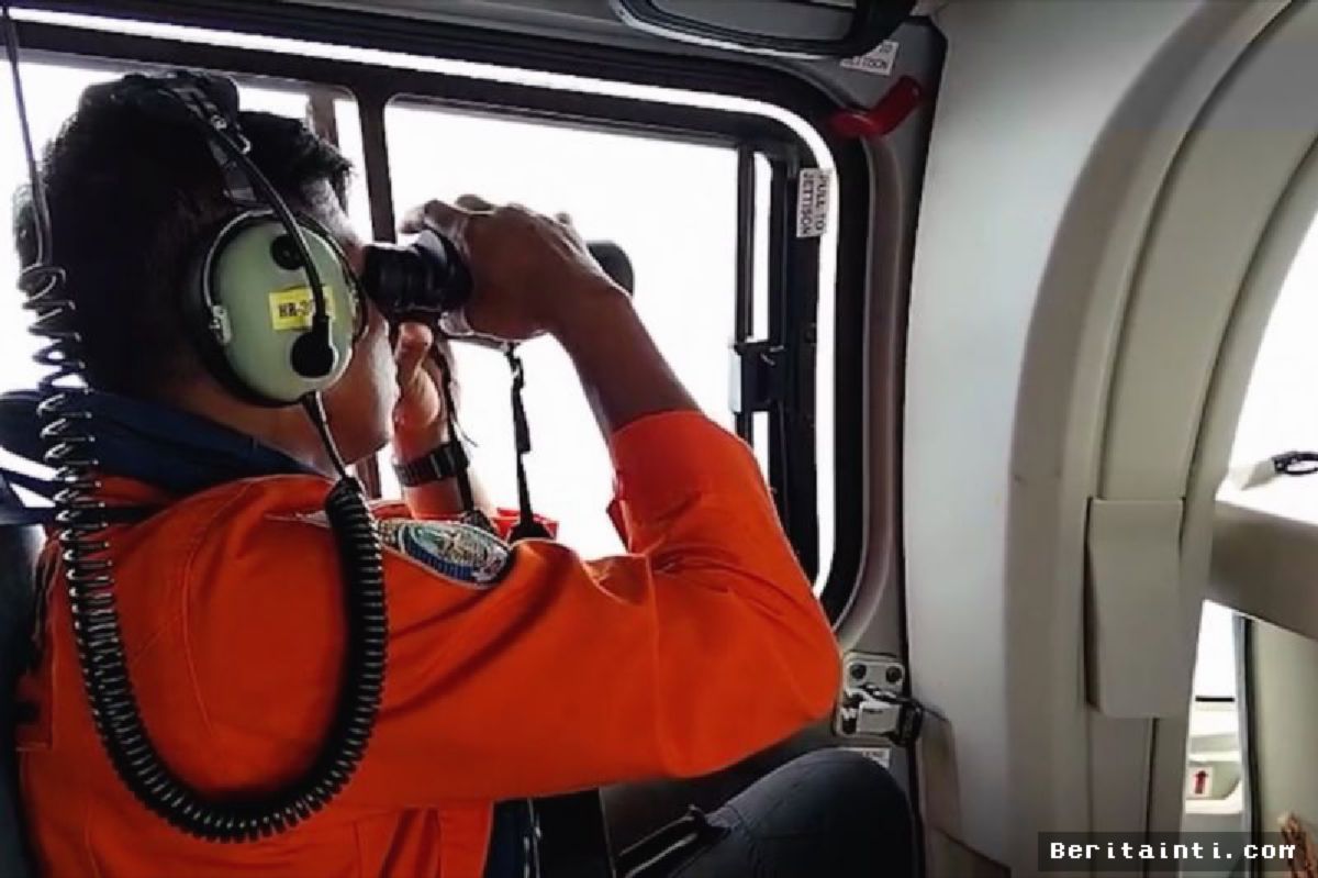 LAUT JAWA — Kapal Virgo 8 Berpenumpang 243 Orang Hilang Kontak