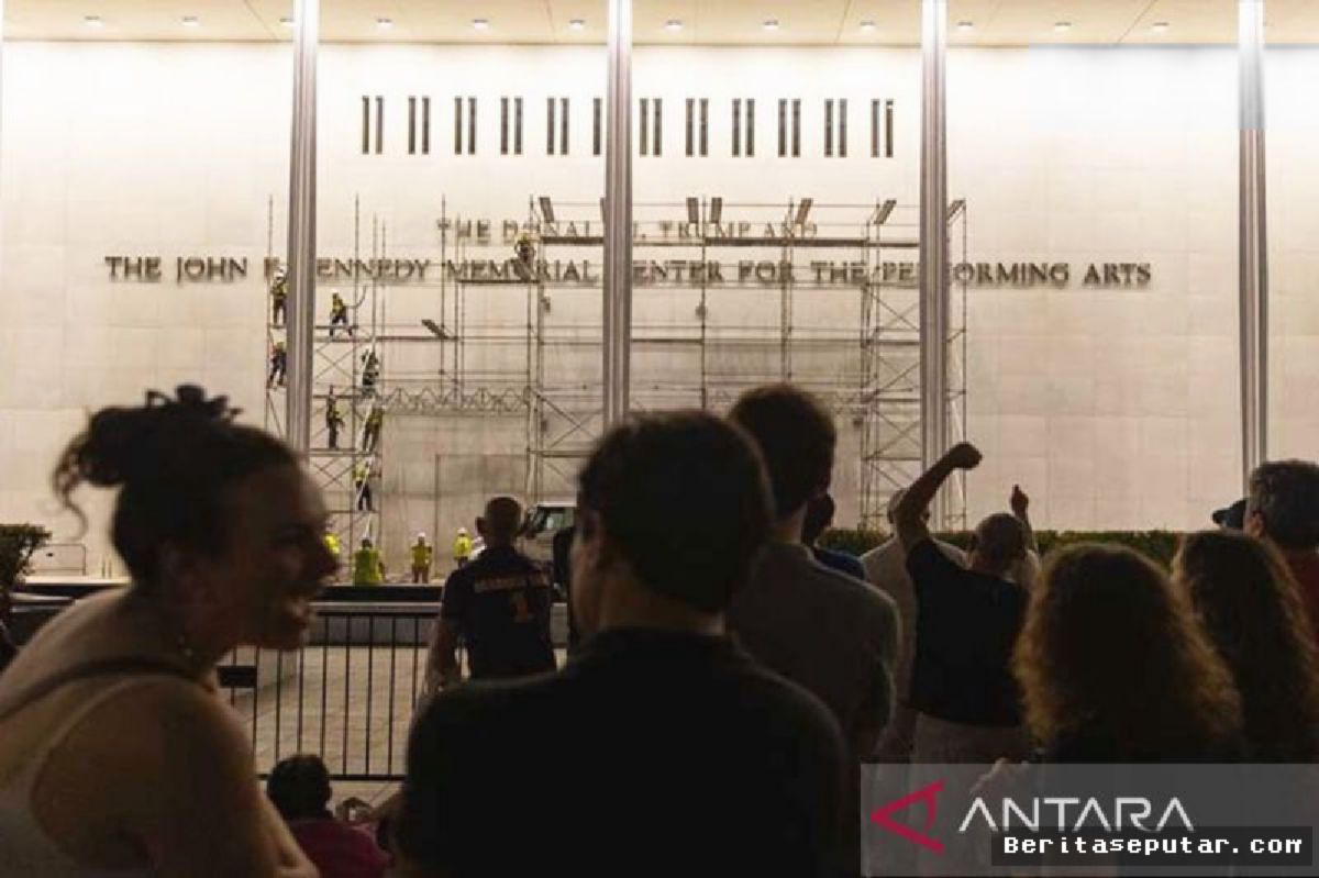 Sengketa Nama Memanas, Kennedy Center Washington Ditutup Selama Sepekan