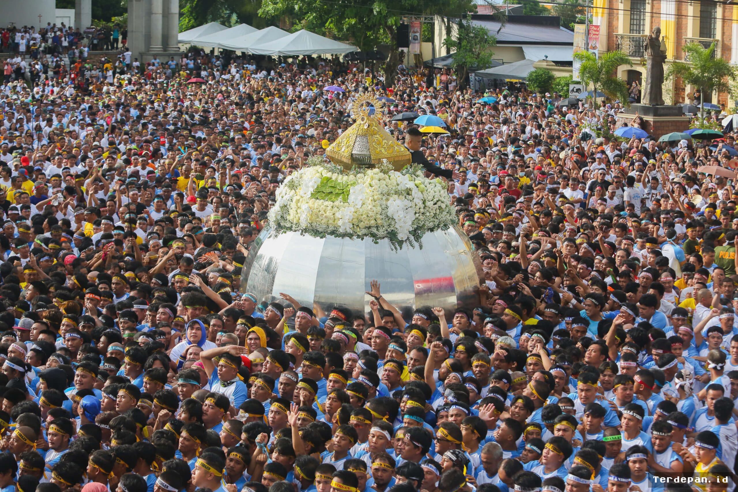 Kepolisian Bicol Perketat Pengamanan Festival Peñafrancia dengan Kamera Pengawas