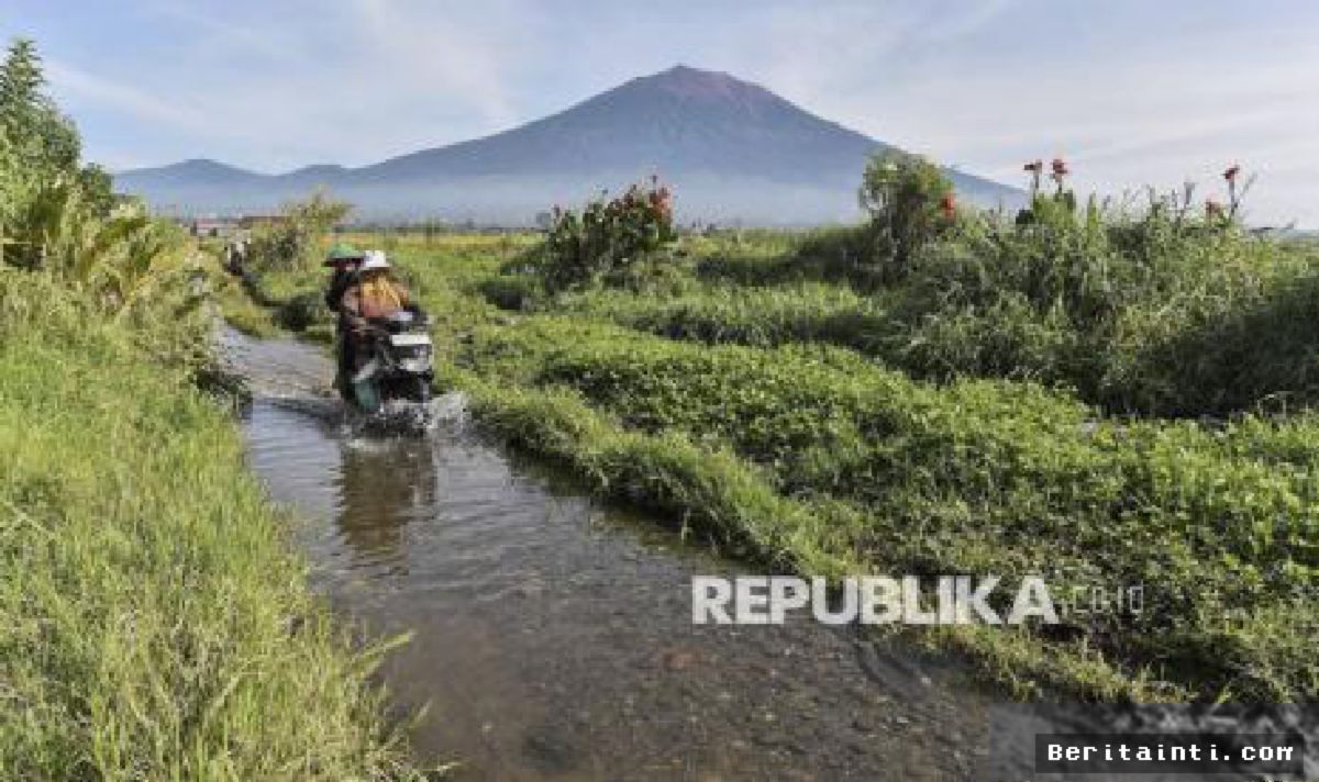 JAKARTA — Pemerintah Didorong Terbitkan Inpres Khusus Pembangunan Jalan Desa