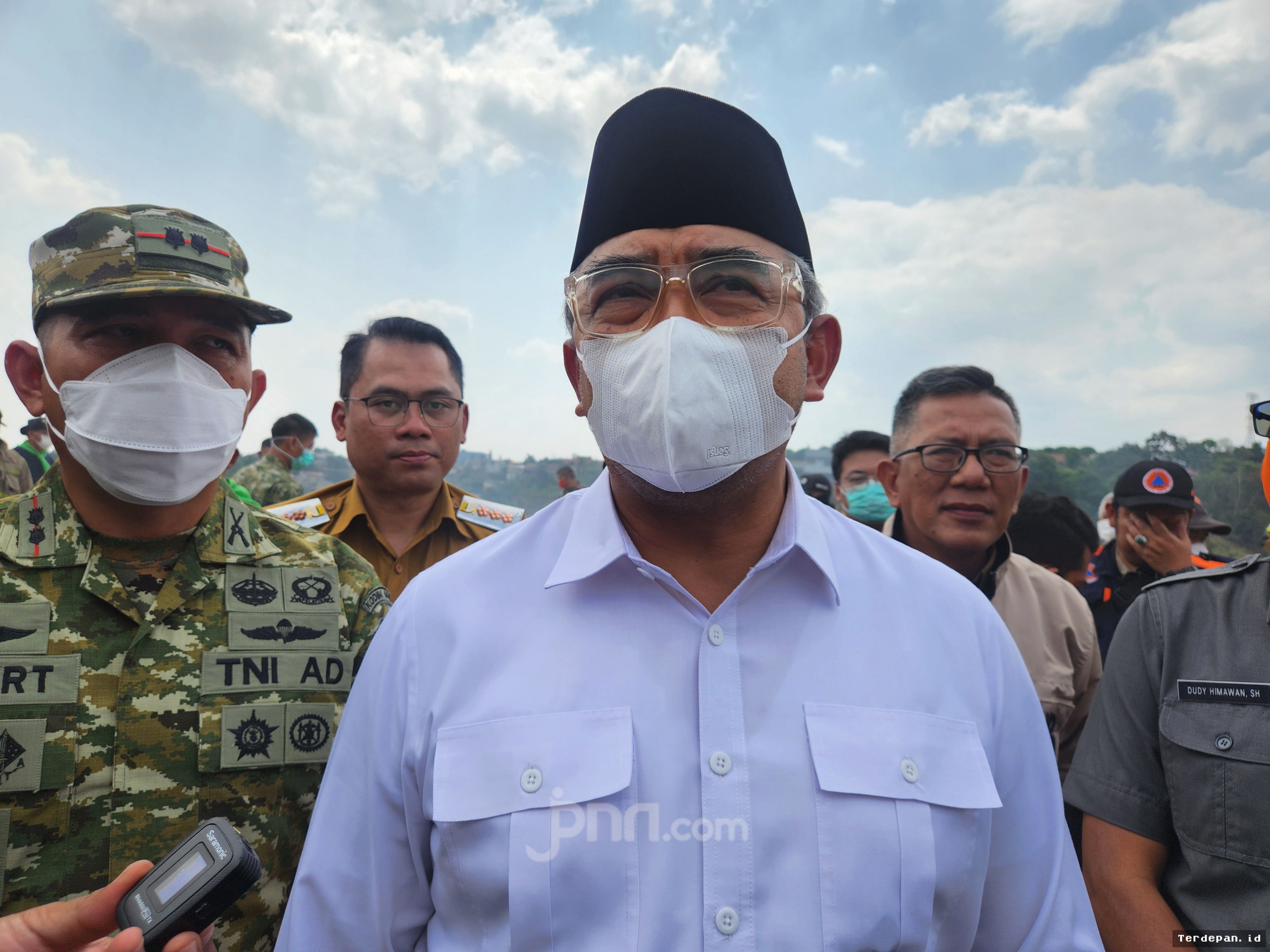 Bandung — Penebangan Pohon Ilegal Demi Lapangan Padel Terjadi Lagi