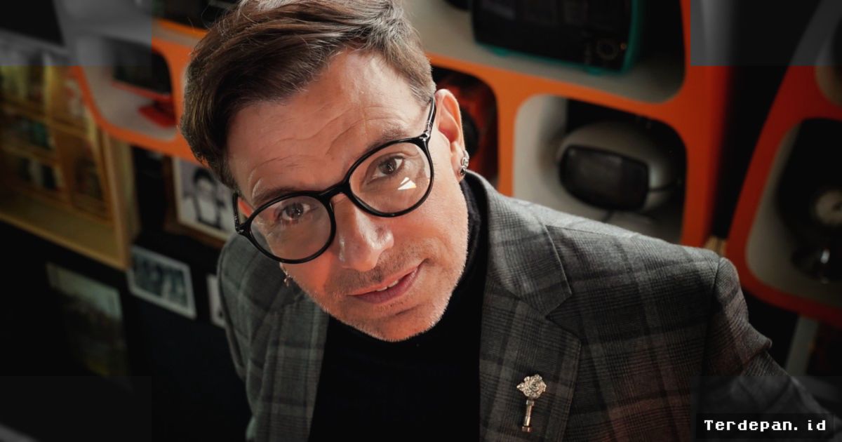 Martín Bossi Bintangi Serial Baru Disney+ Berjudul Amores Inesperados