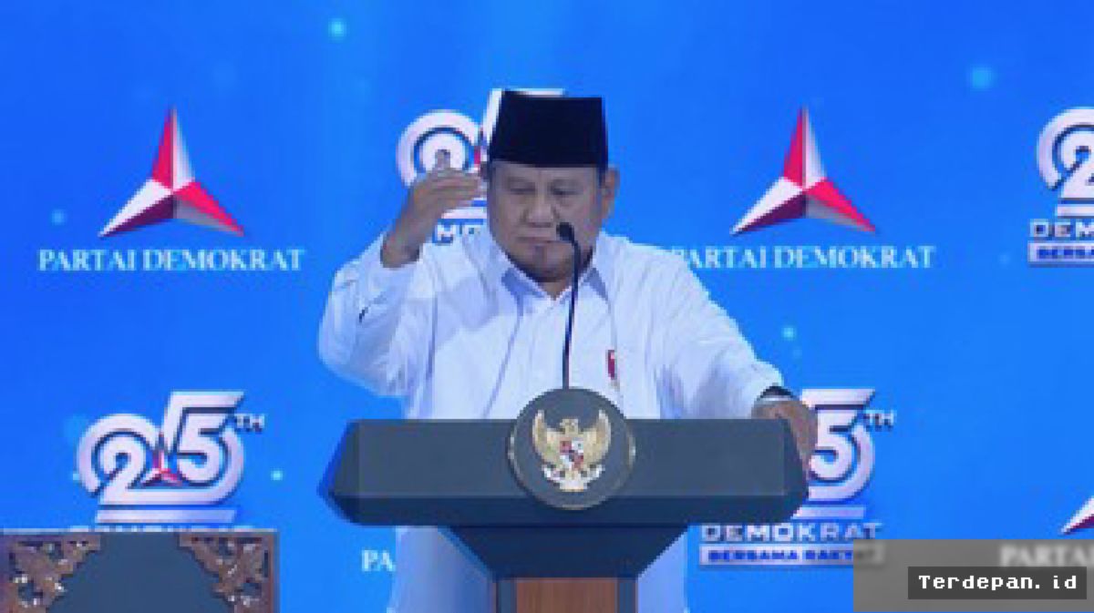 JAKARTA — Prabowo Ungkap Alasan Sering Beralih dari Teks Pidato Resmi