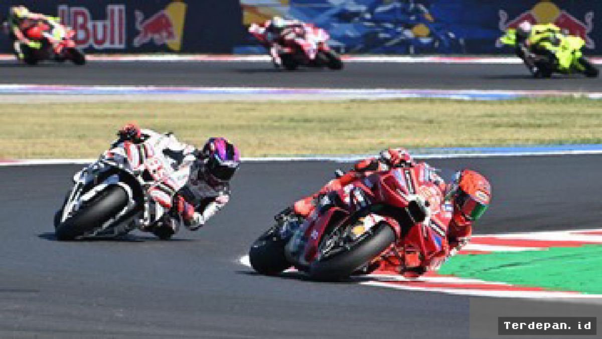 Marc Marquez Rajai MotoGP San Marino, Marco Bezzecchi Alami Nasib Sial