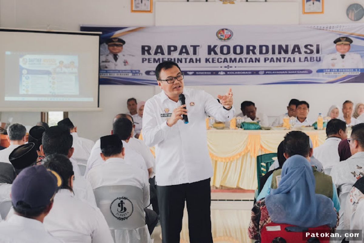 DELI SERDANG — Bupati Asri Ludin Tegaskan Percepatan Penanganan Kemiskinan Pantai Labu