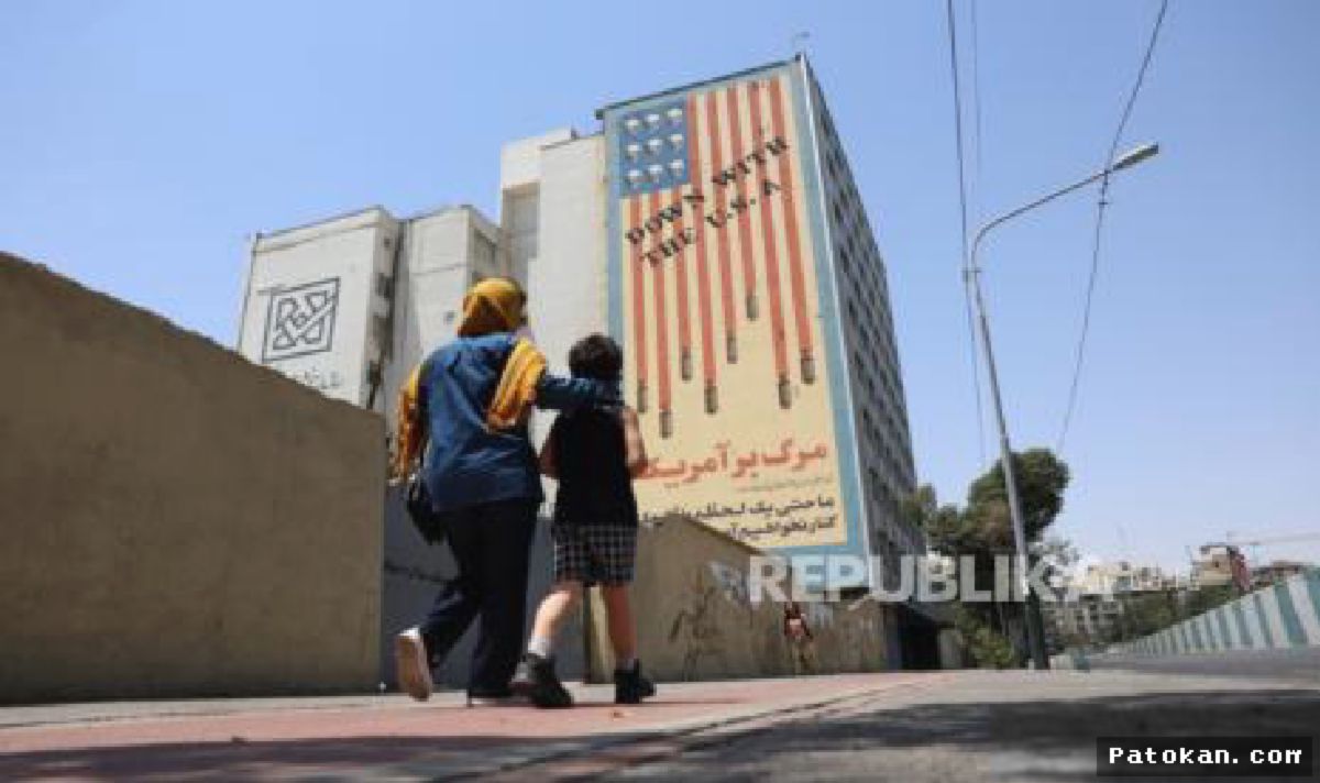WASHINGTON — Trump Isyaratkan Serangan Nuklir Terhadap Iran