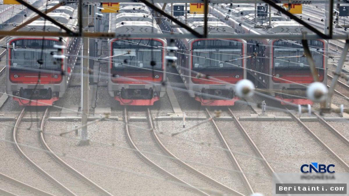 INKA Rampungkan Pemeriksaan Teknis Tujuh Rangkaian KRL CLI-225