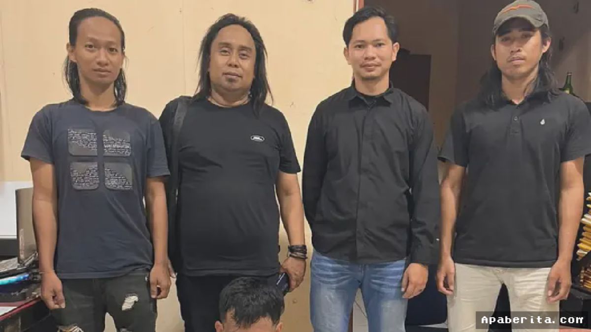 BONE — Terbakar Cemburu, Suami di Bone Tega Aniaya dan Bakar Istri