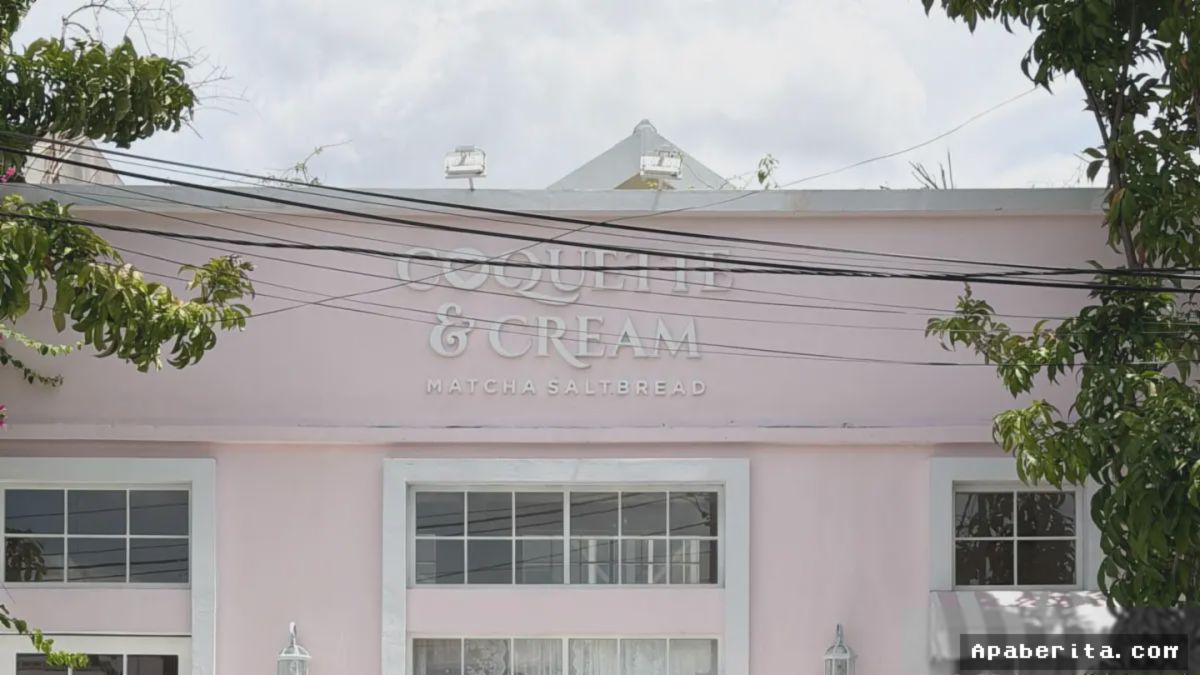 JAKARTA BARAT — Kafe Pink Ini Tawarkan Spot OOTD dan Belanja Pakaian