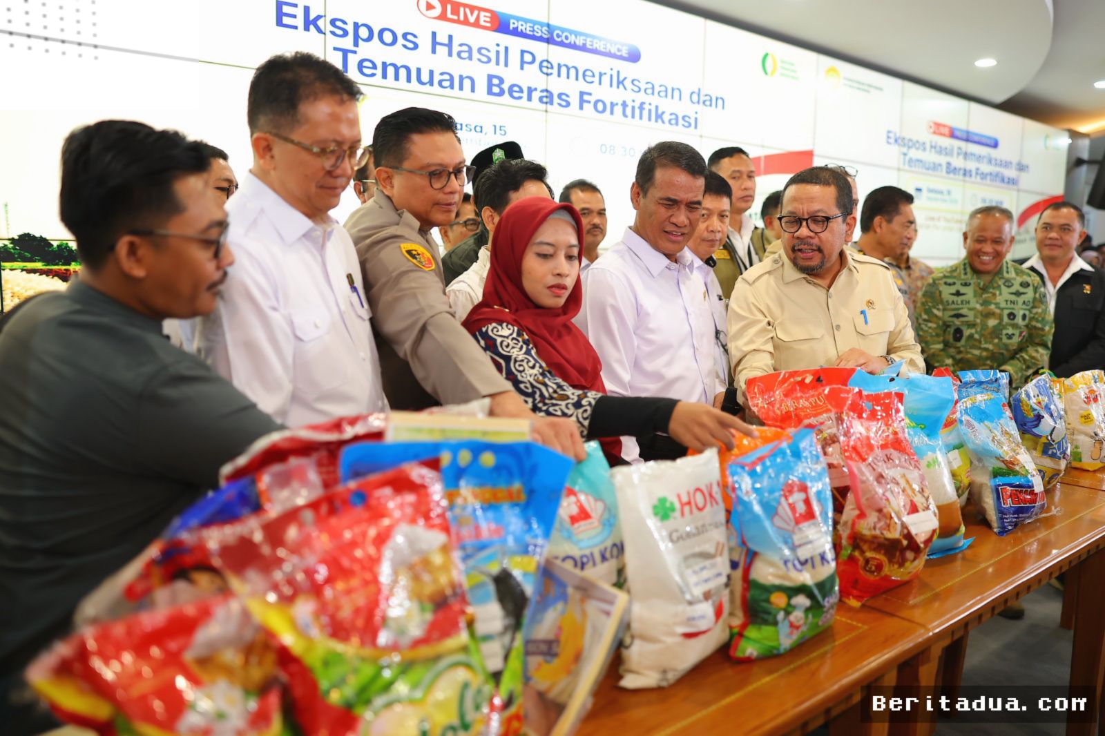 JAKARTA — Kementan dan Polri Usut Sindikat Beras Gizi Palsu Rp89 Triliun