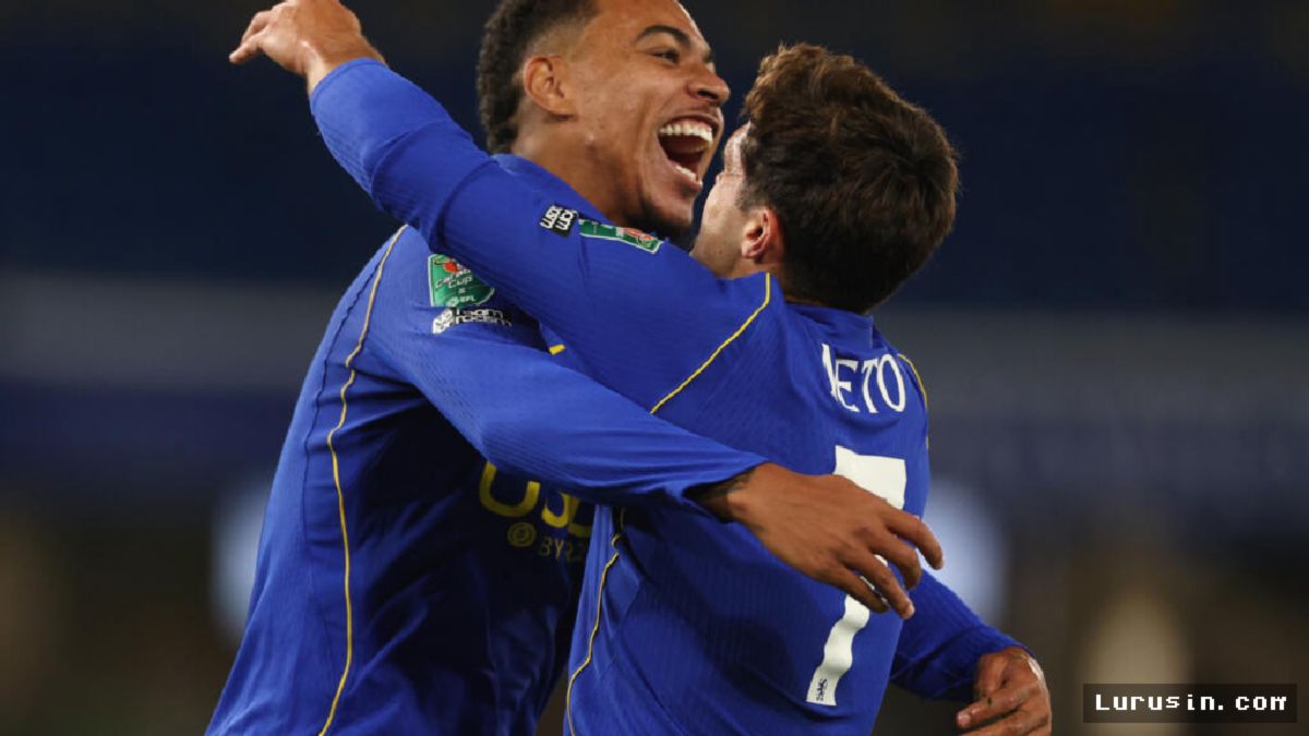 CHELSEA — Xabi Alonso Sulap Lini Serang The Blues Makin Tajam