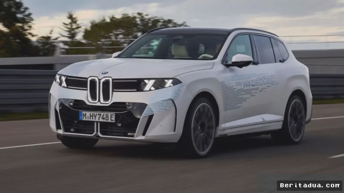 MUNICH — BMW Bersiap Produksi Massal Mobil Hidrogen iX5 Berjarak 750 Km