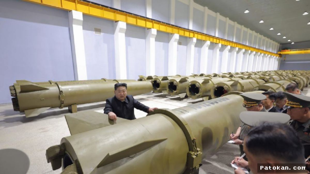 KOREA UTARA — Pyongyang Tembakkan Rudal Balistik Pasca-Latihan Militer Tiga Negara