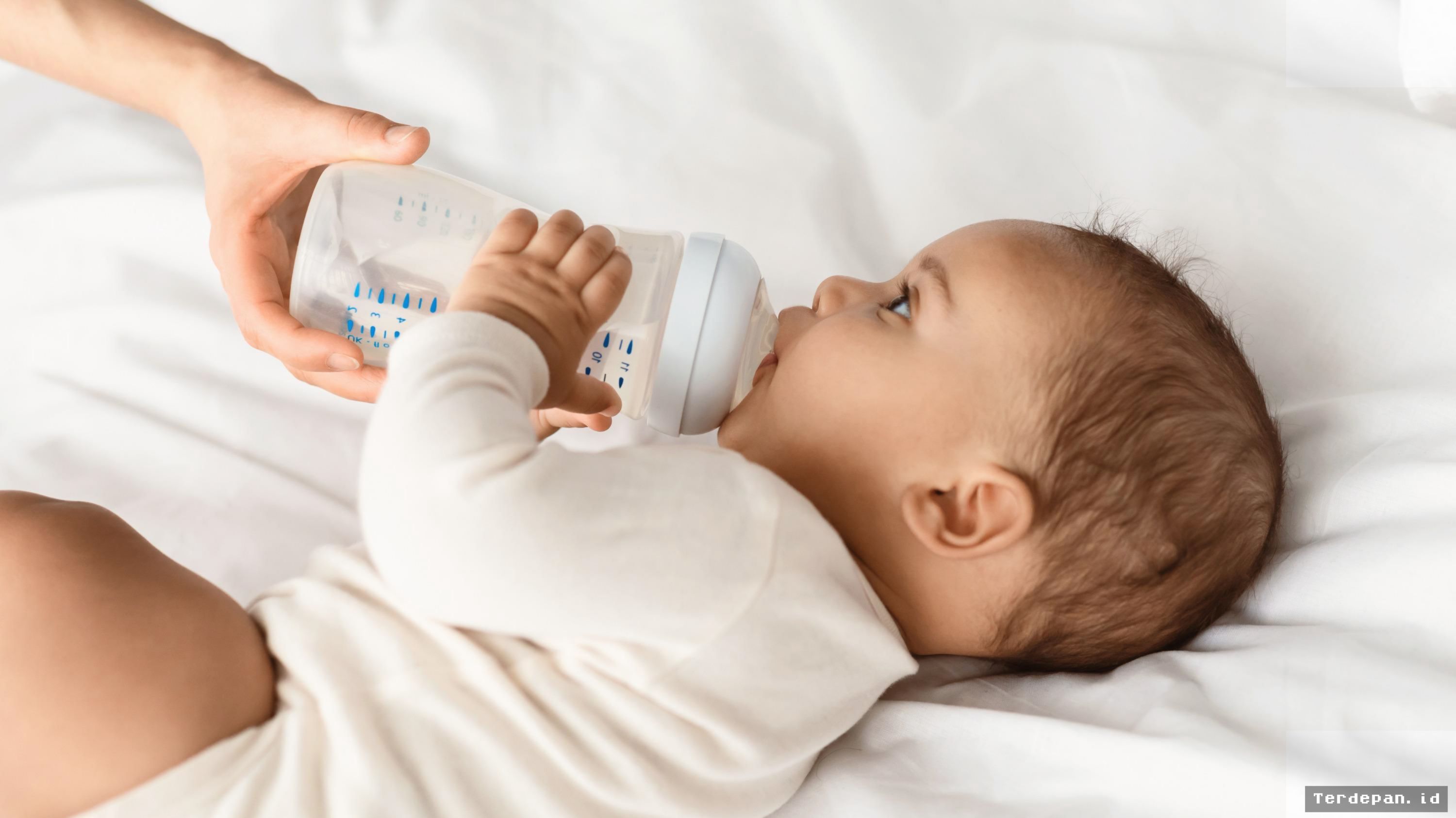 PRANCIS — Variasi Nama Bayi Meningkat Delapan Kali Lipat