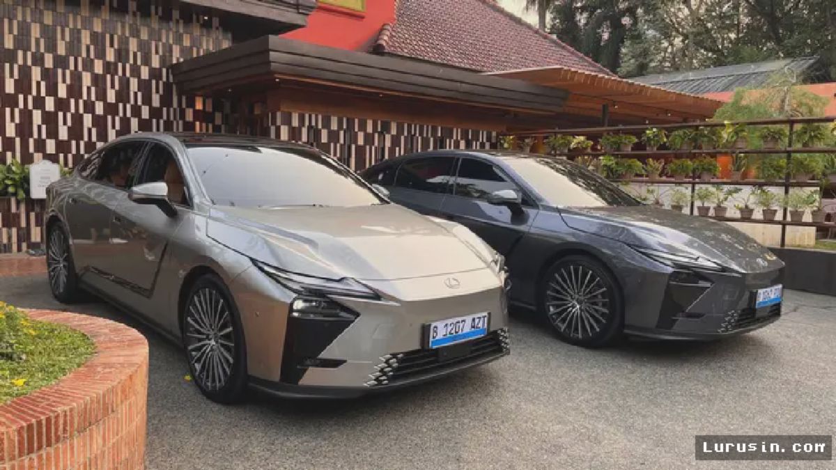 JAKARTA — All New Lexus ES Catat Tren Positif di Pasar Indonesia
