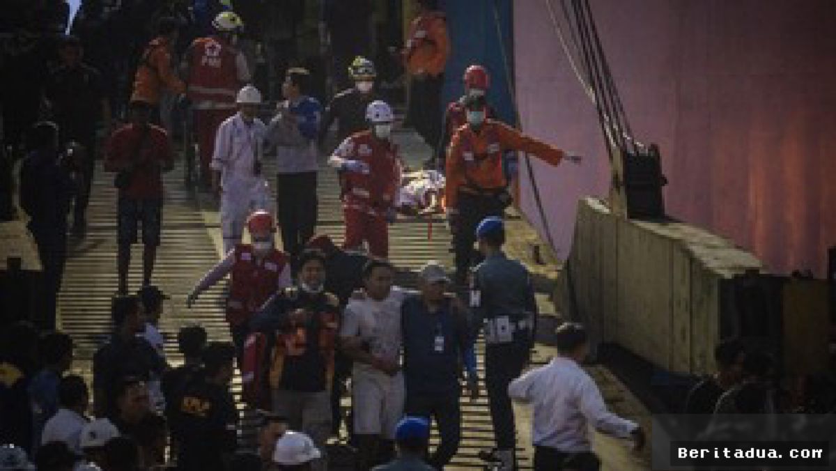 Laut Jawa — KM Virgo Transport 8 Terbalik, 140 Penumpang Masih Hilang