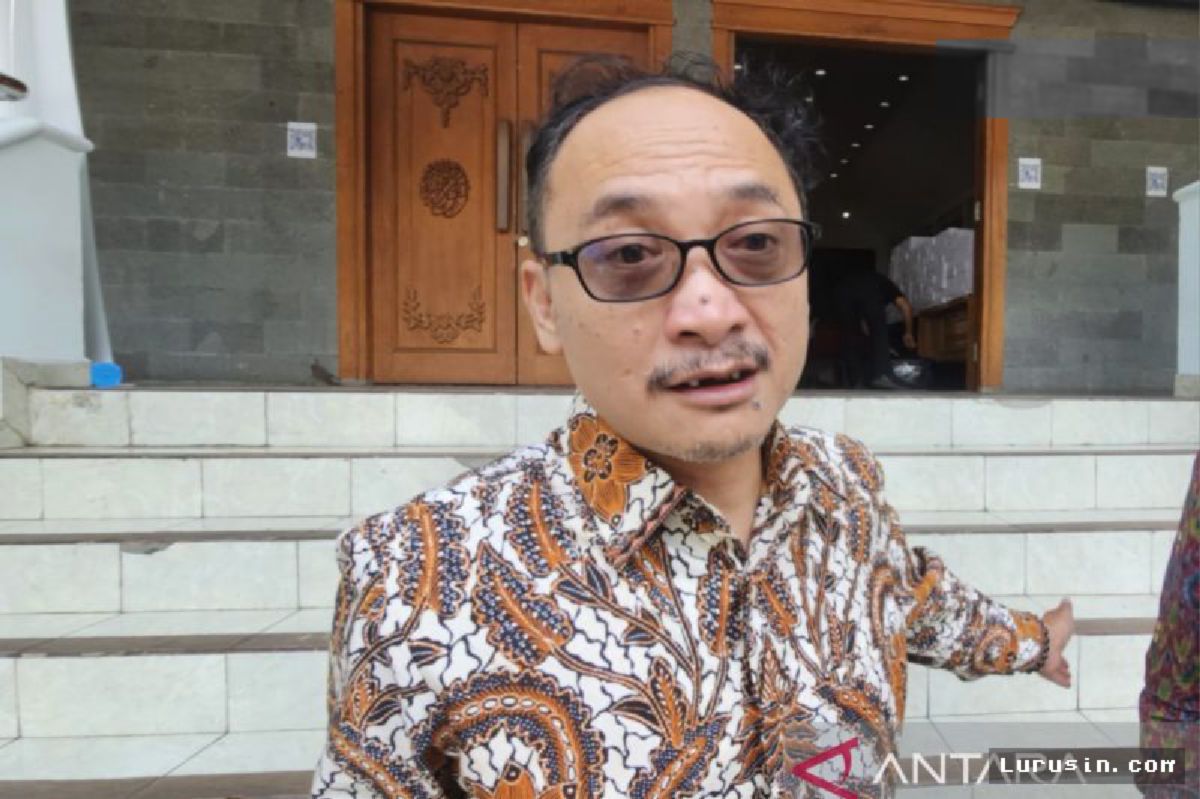 JAKARTA — DPR Desak Jaminan Keamanan Data Dalam Program Rekening Massal