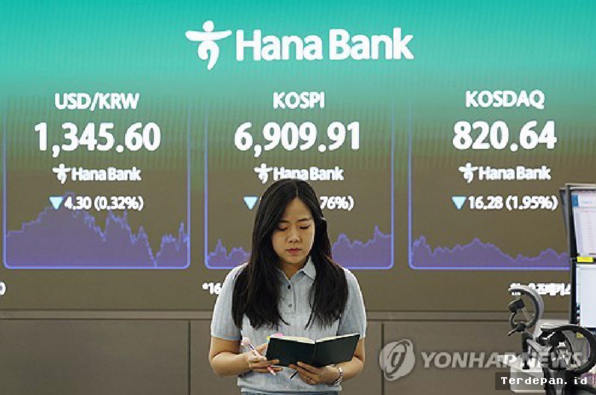 SEOUL — Ketegangan Timur Tengah Picu Anjloknya Bursa Saham Korea Selatan