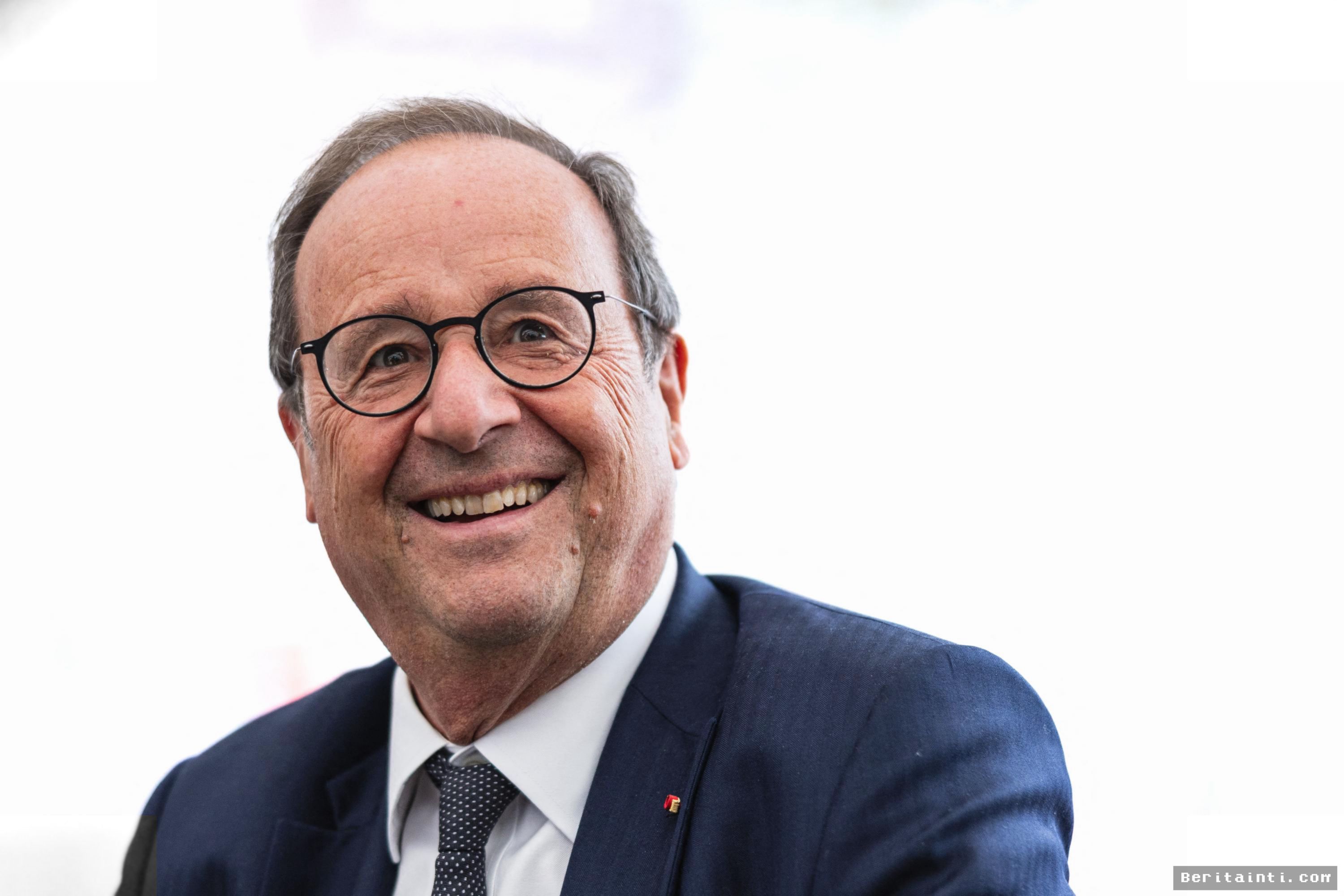 PARIS — François Hollande Siapkan Markas Politik Menuju Pilpres 2027