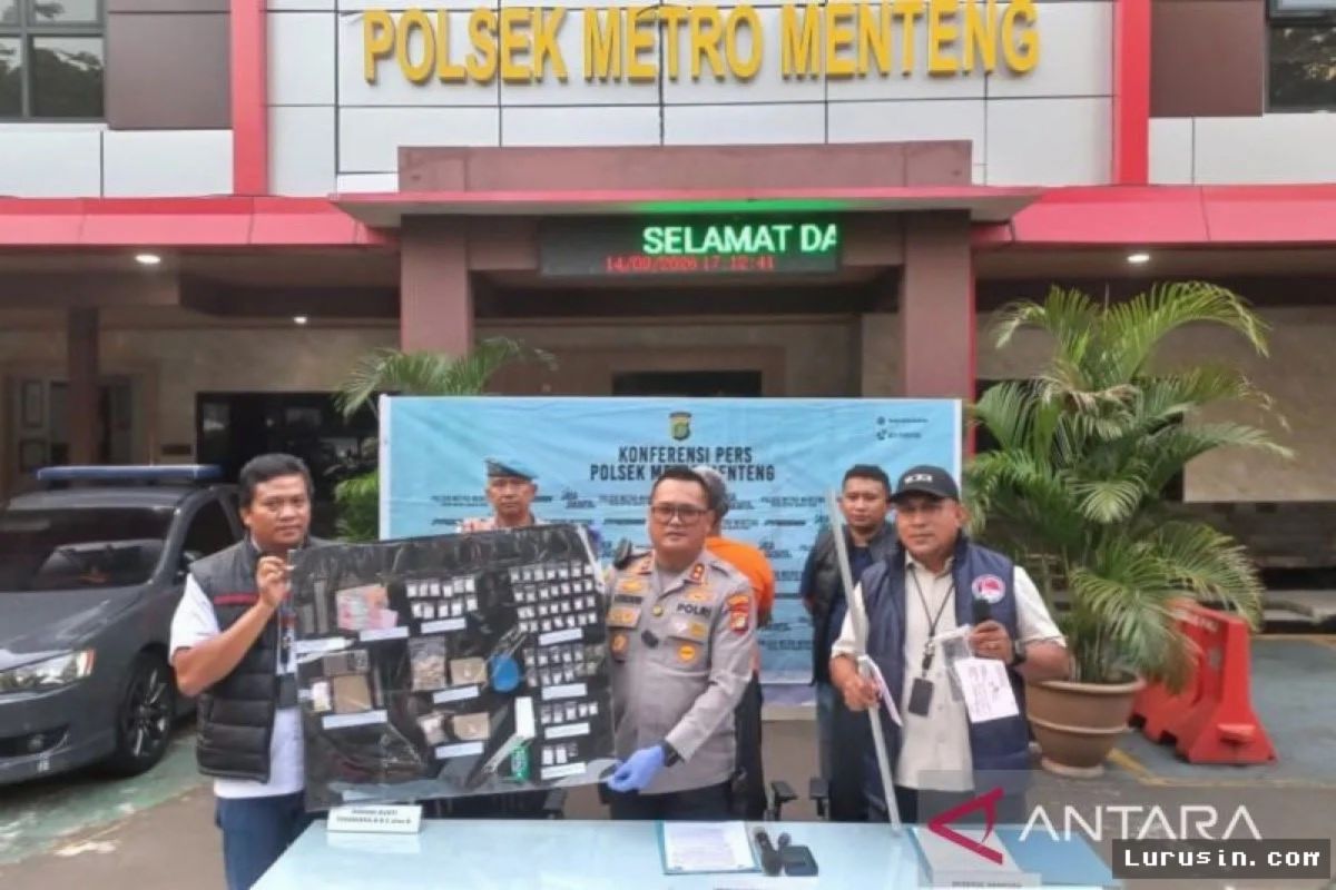 MENTENG — Polisi Tangkap Pengedar Sabu 112 Gram di Jakarta Pusat