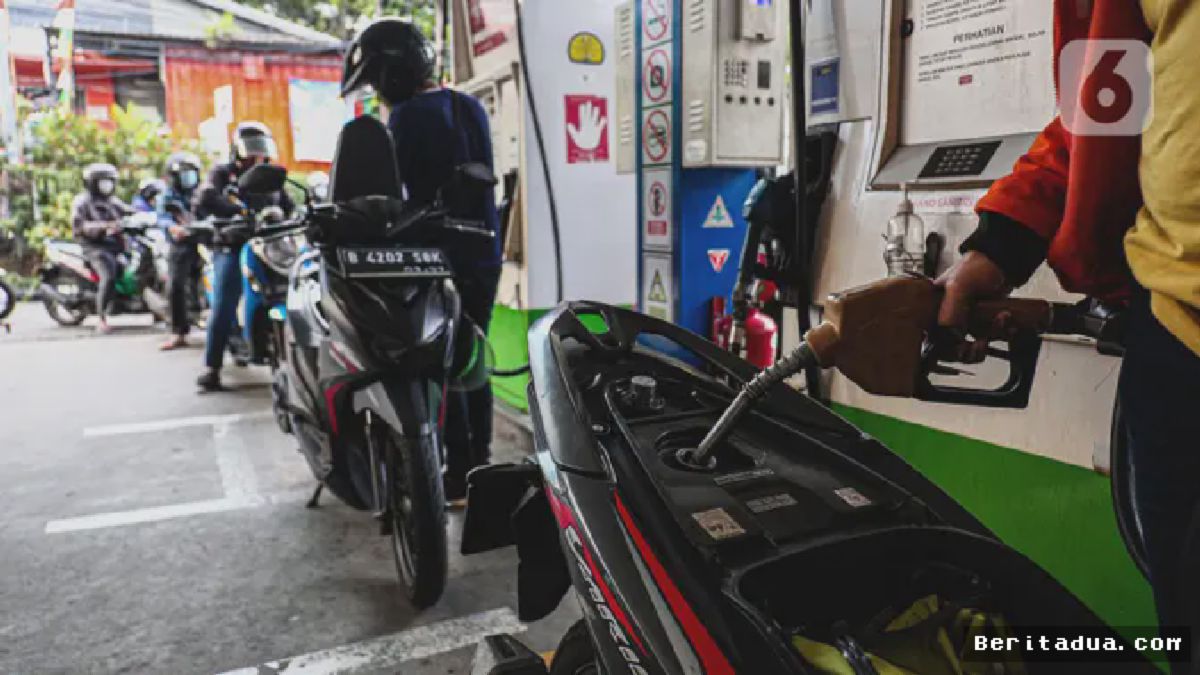 JAKARTA — Pemerintah Resmi Naikkan Harga BBM Subsidi Pertalite dan Solar