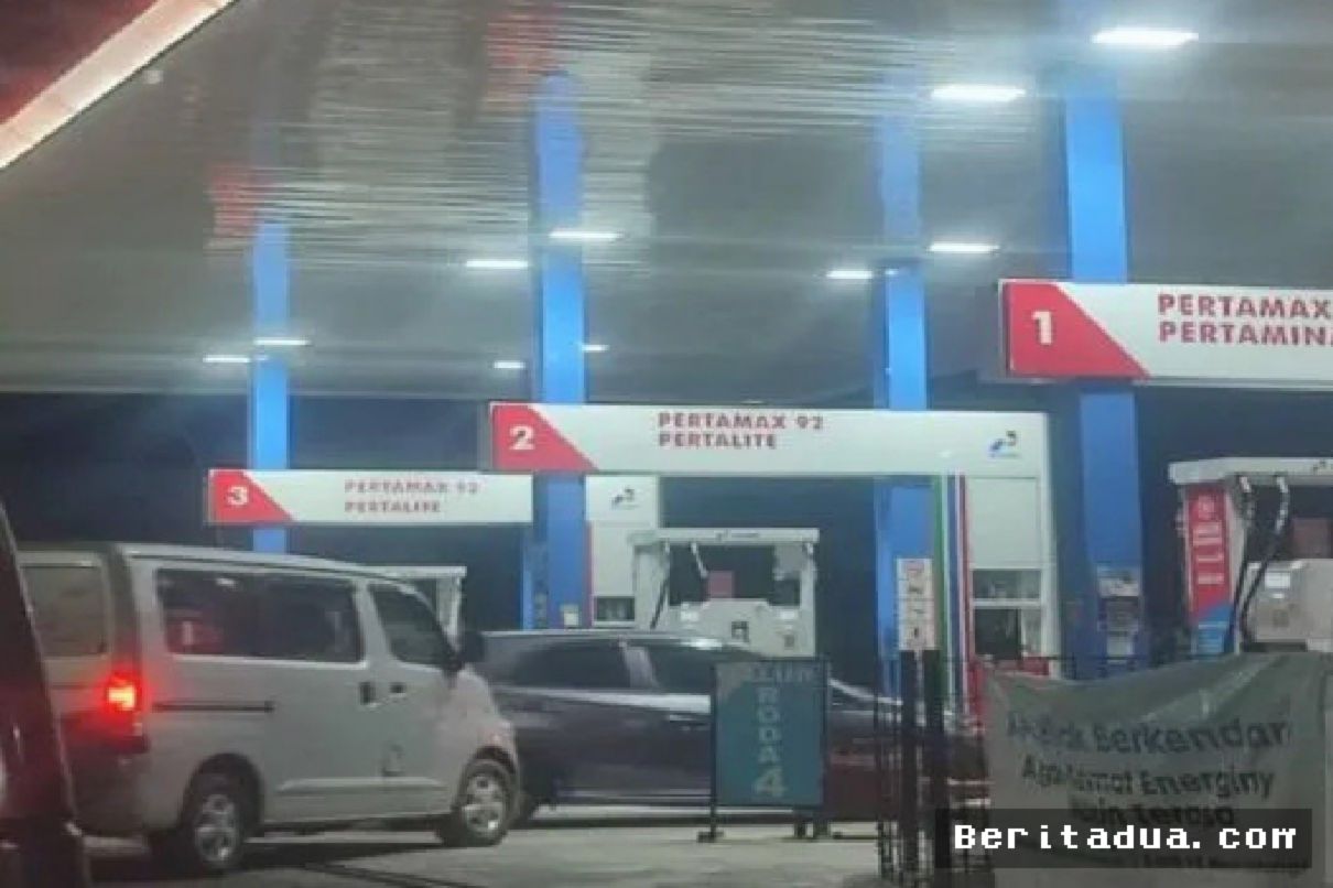 PAMEKASAN — Pertamina Tambah Kuota BBM Bersubsidi Atasi Antrean Panjang