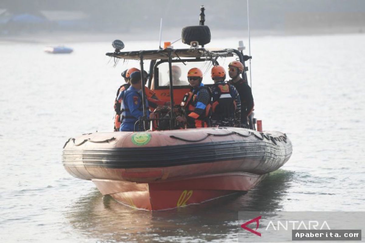 BANTEN — Tim SAR Lanjutkan Pencarian Jurnalis Hilang di Selat Sunda