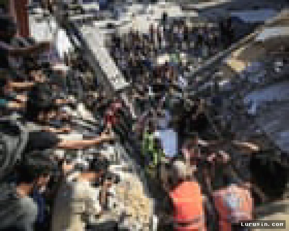 Gaza City: Bangunan Ambruk Dihantam Serangan Israel, 20 Orang Tewas