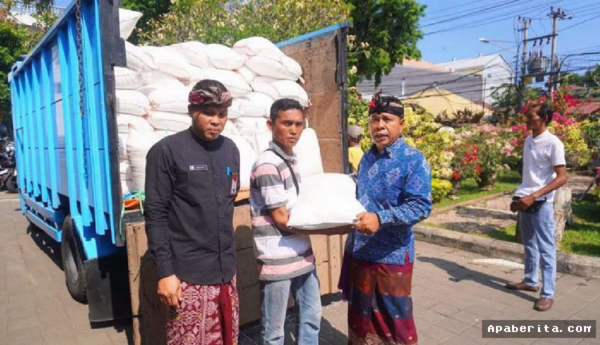 BULELENG — Pemkab Tambah 7 Ton Beras Cadangan Pangan