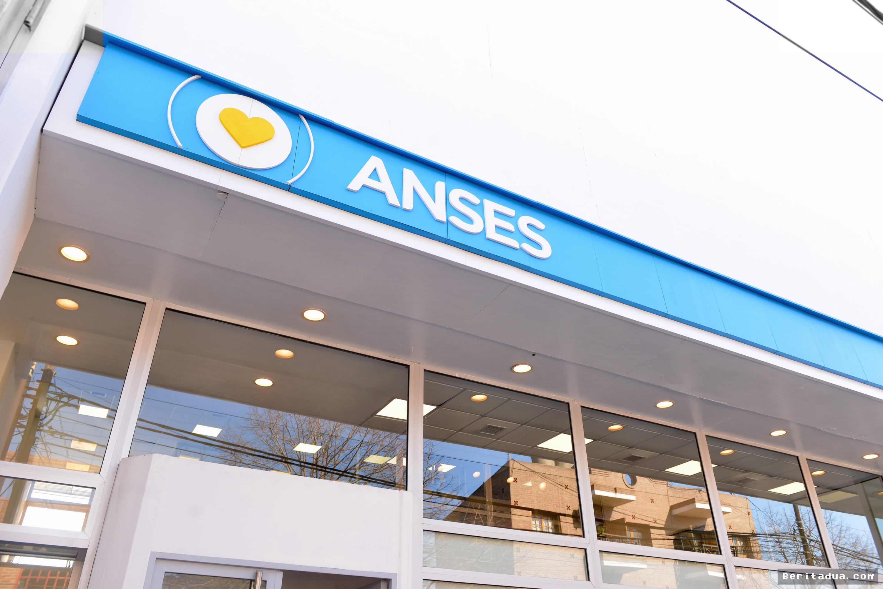 Argentina — ANSES Naikkan Dana Pensiun Non-Kontributif Sebesar 2,11 Persen
