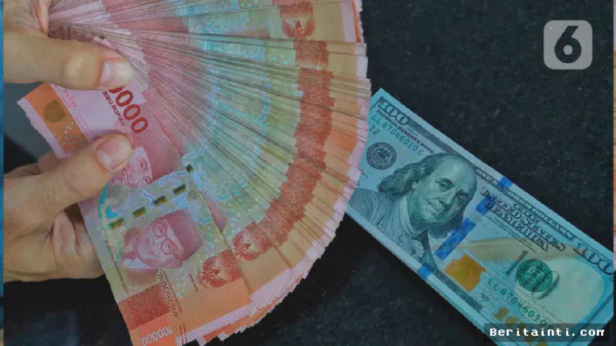 JAKARTA — Rupiah Melemah ke Rp15.616 Tertekan Penguatan Dolar AS