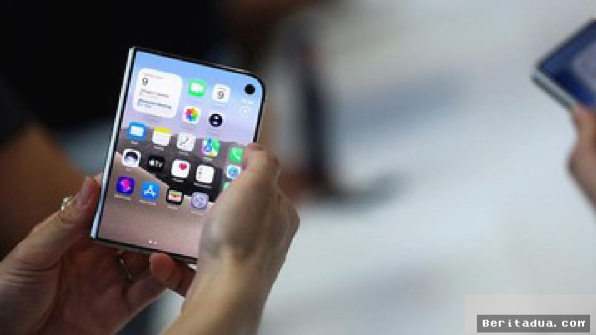 Apple Resmi Luncurkan iPhone Duo Lipat Seharga Rp34 Juta