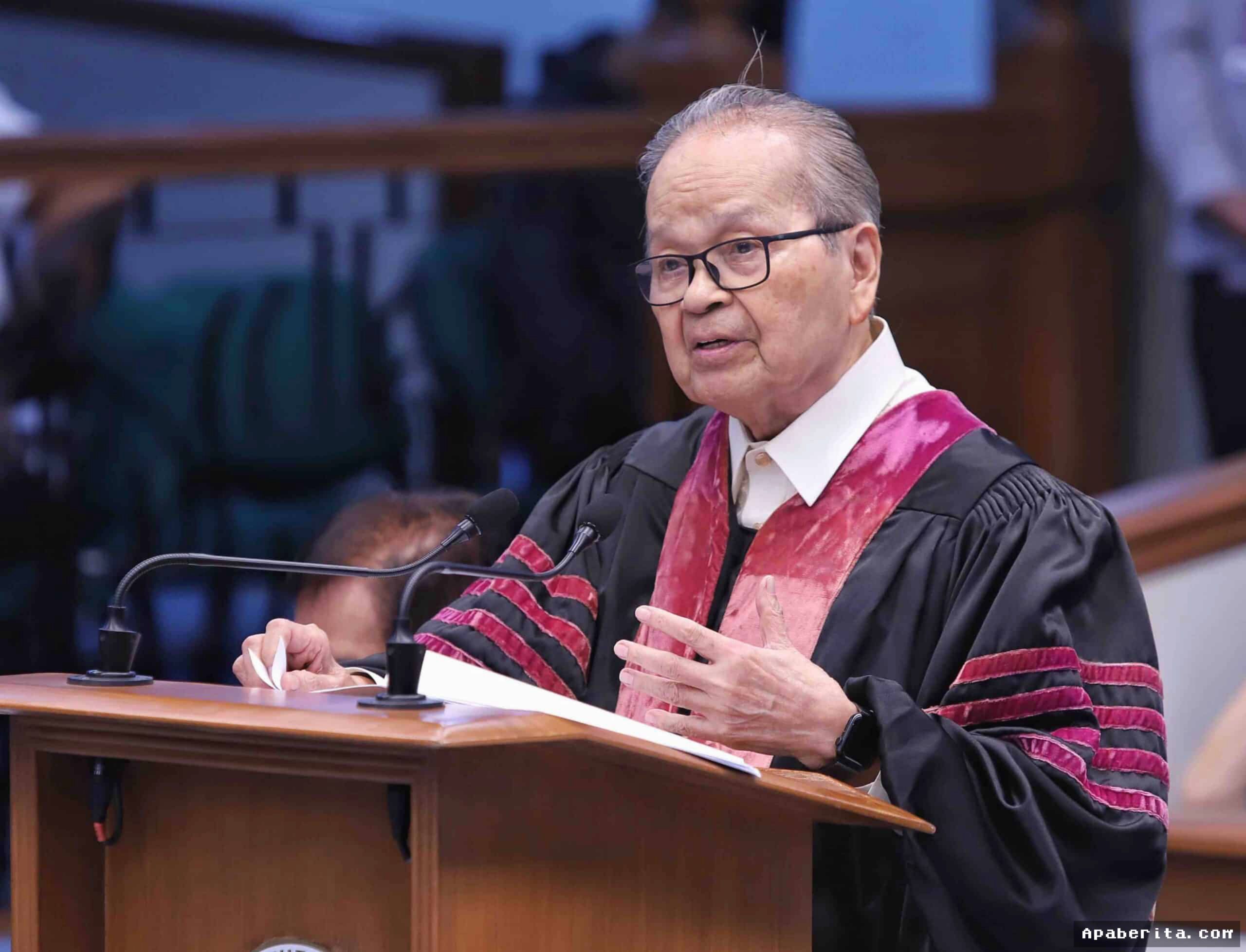 MANILA — Mantan Ketua MA Minta Senator Absen Mundur Sidang Duterte