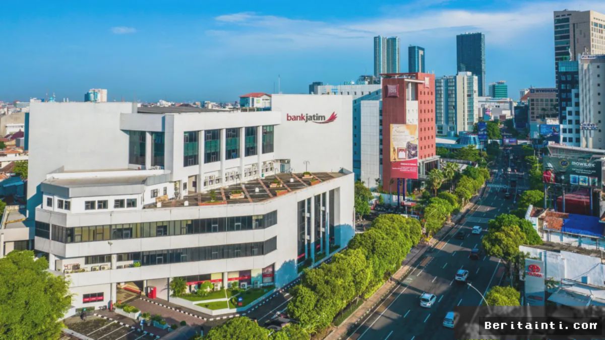 SURABAYA — Laba Konsolidasi Bank Jatim Melonjak 53,4 Persen di Triwulan II 2026