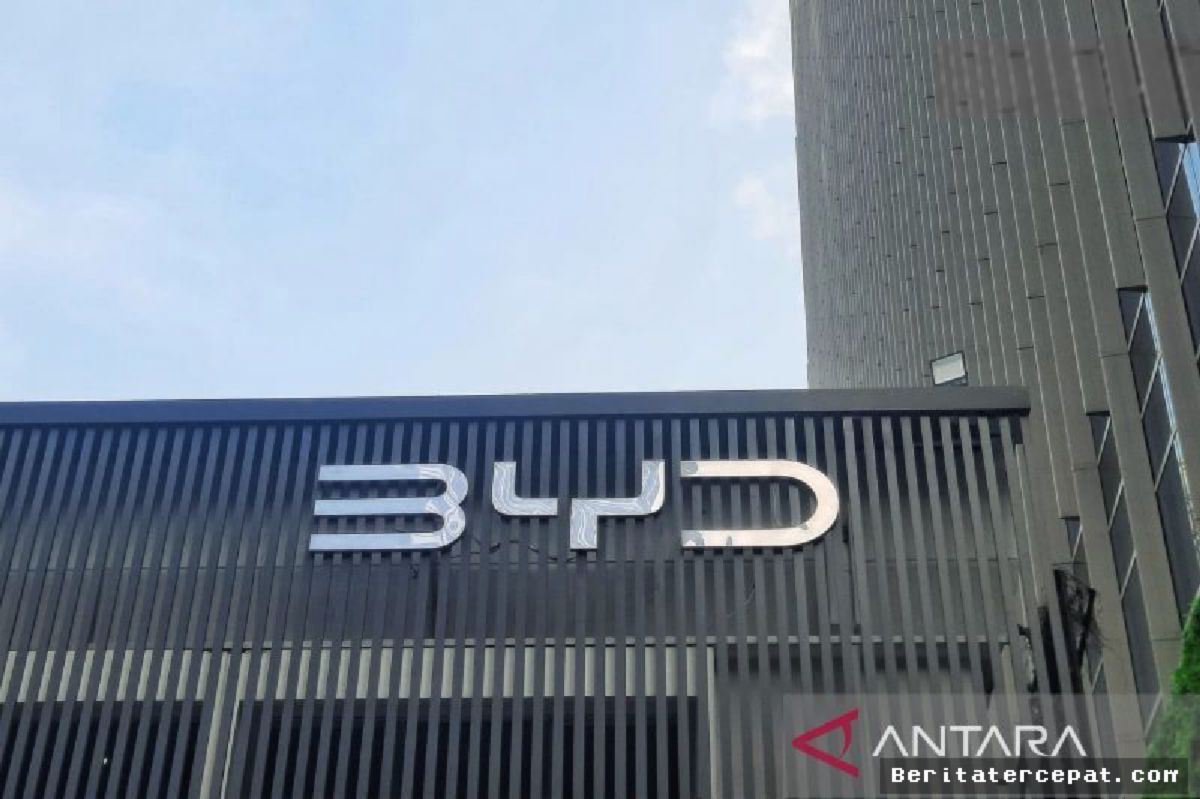 CHINA — BYD Kembangkan Baterai Lokomotif Kereta Industri Terbarukan