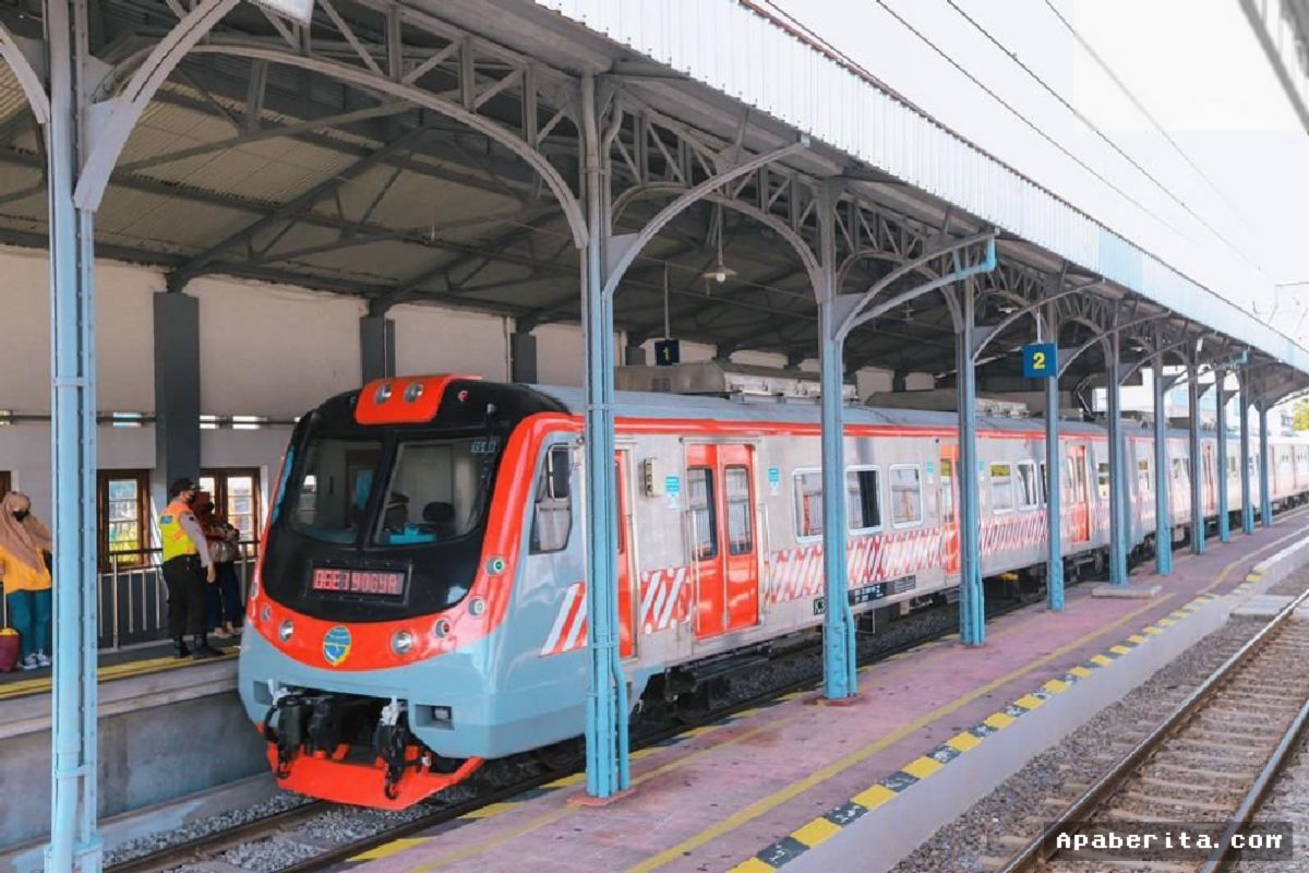 KRL Solo-Jogja Layani 12 Perjalanan dari Palur Hari Ini