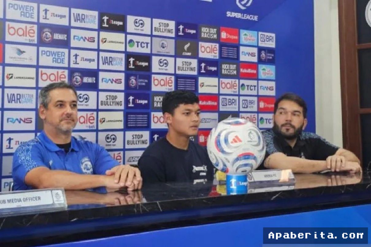 MALANG — Arema FC Waspadai Serangan Balik Persik Kediri