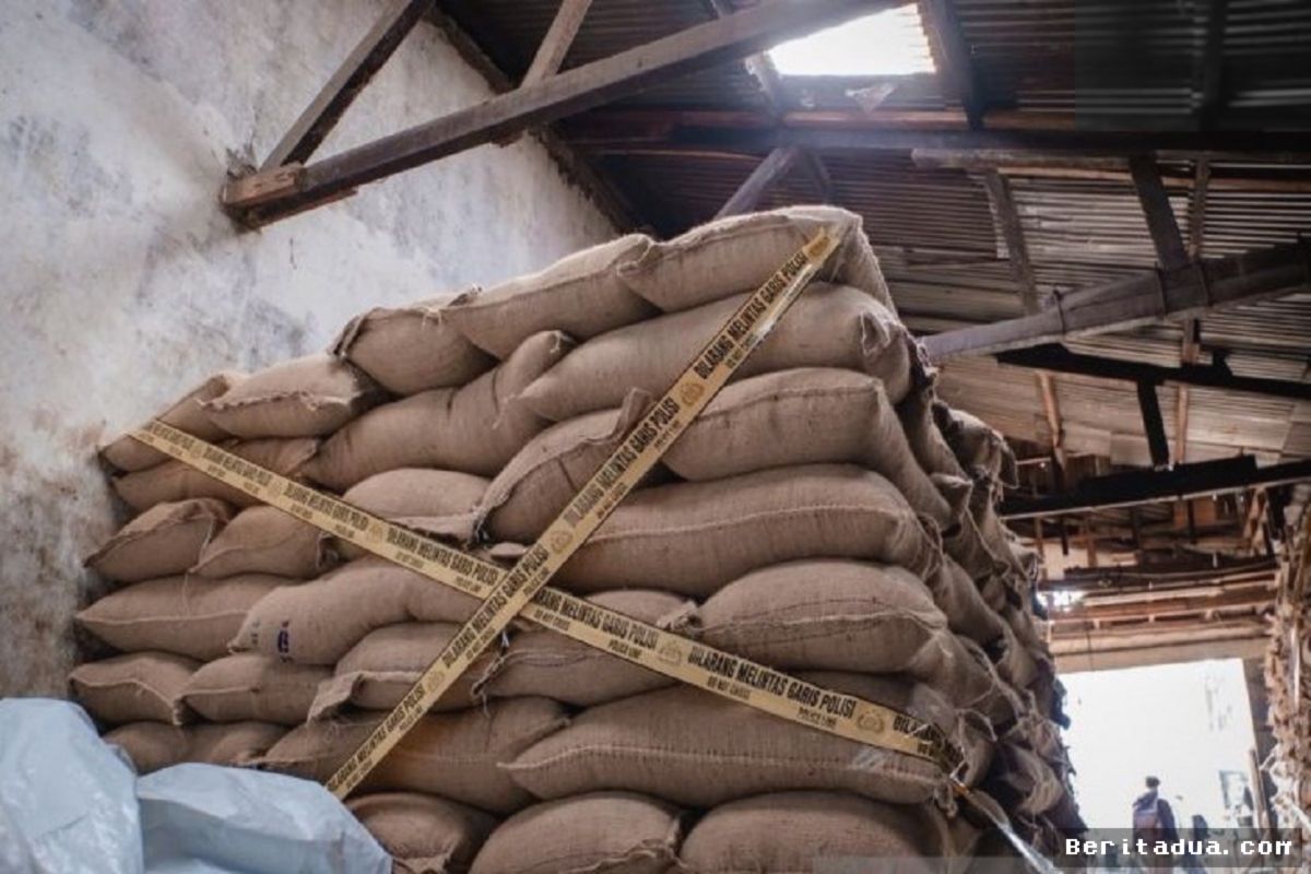 JAKARTA — Polda Metro Jaya Bongkar Penyelundupan 49,85 Ton Kacang India
