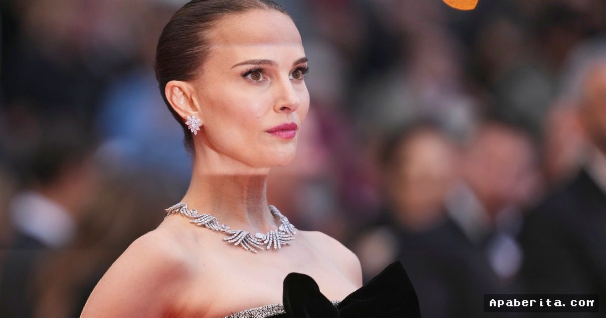 HOLLYWOOD — Natalie Portman Bagikan Resep Salad Dua Bahan Warisan Ibunya