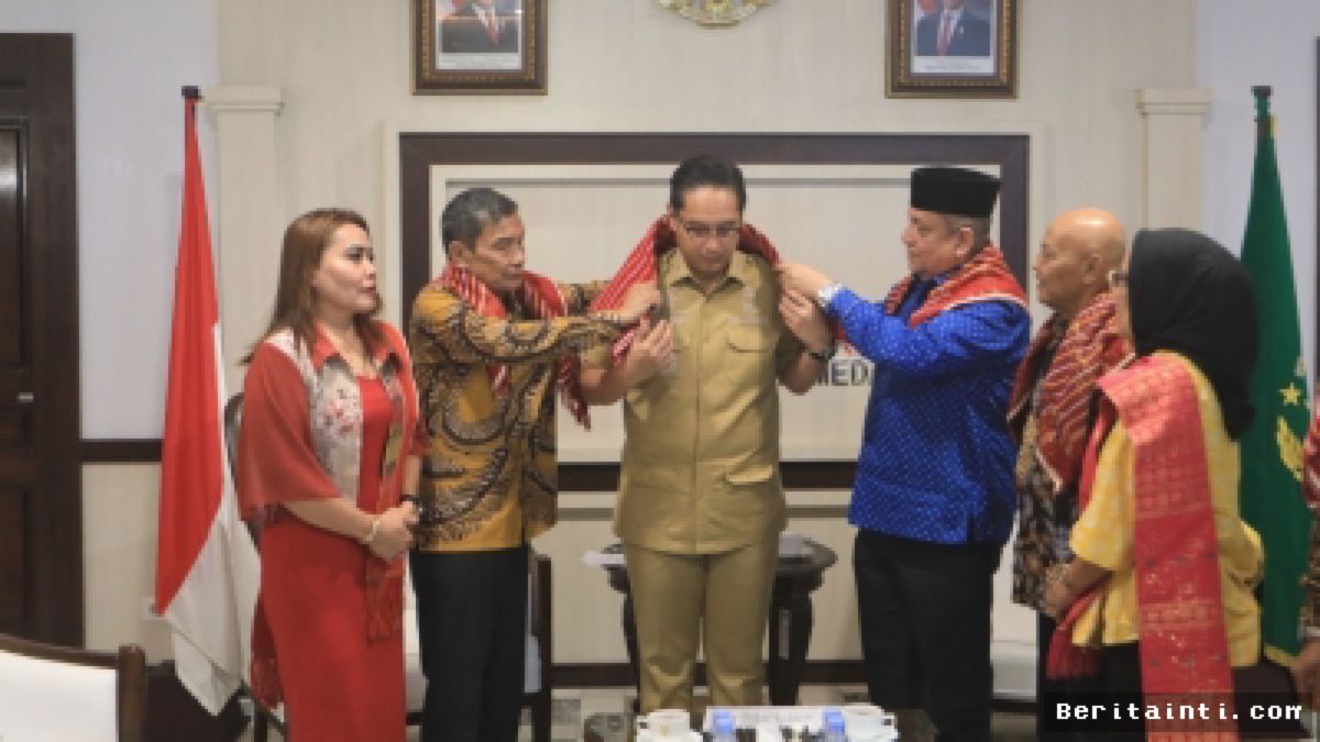 MEDAN — Rico Waas Dukung Penyelenggaraan Pesta Adat Karo Merdang Merdem 2026