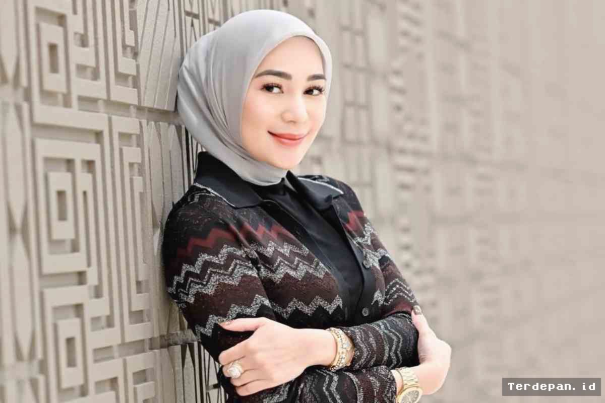 Unggahan Lawas Erin Taulany Kembali Viral di Media Sosial