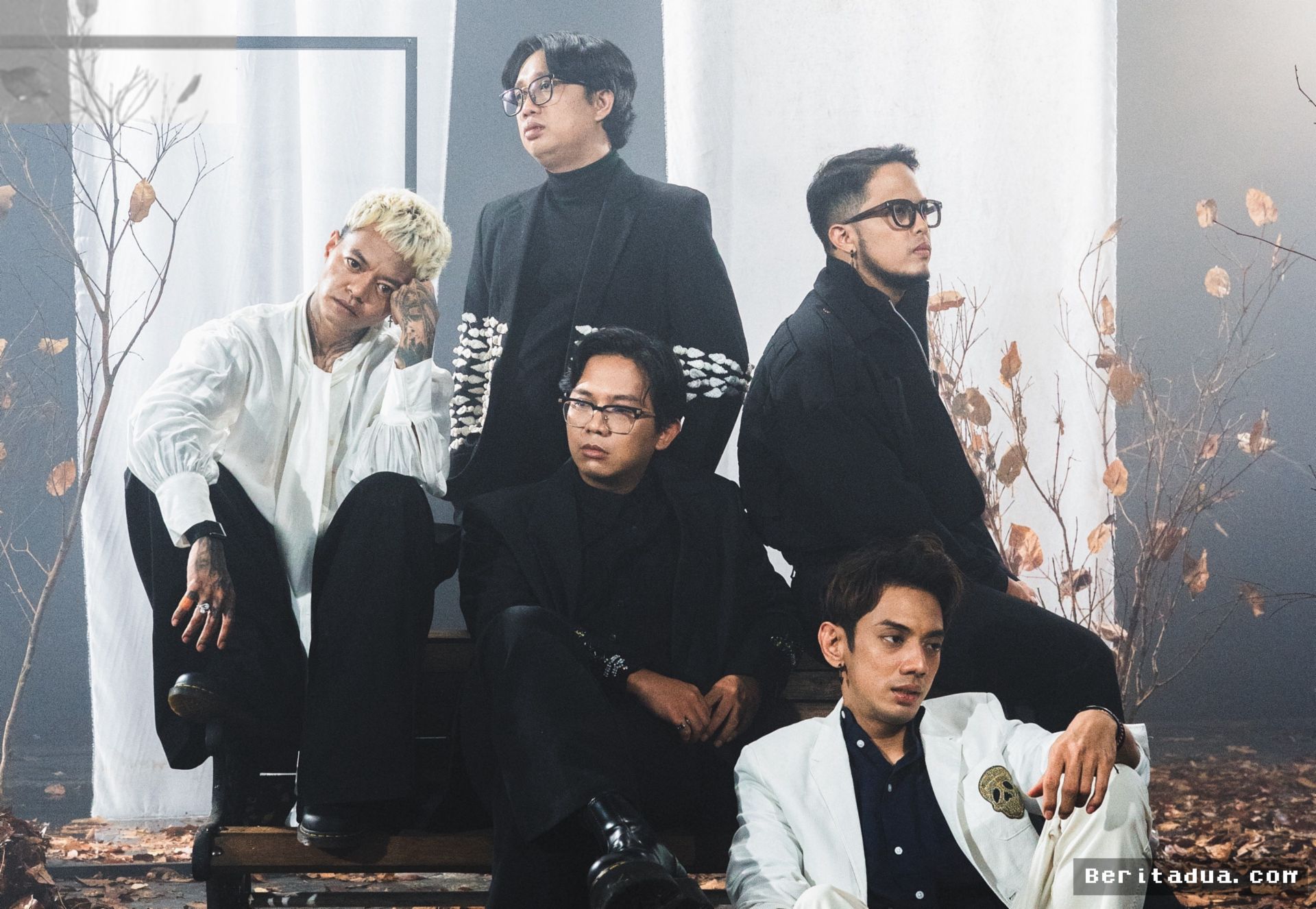 JAKARTA — For Revenge Gandeng Reza Arap Rilis Single Museum Duka