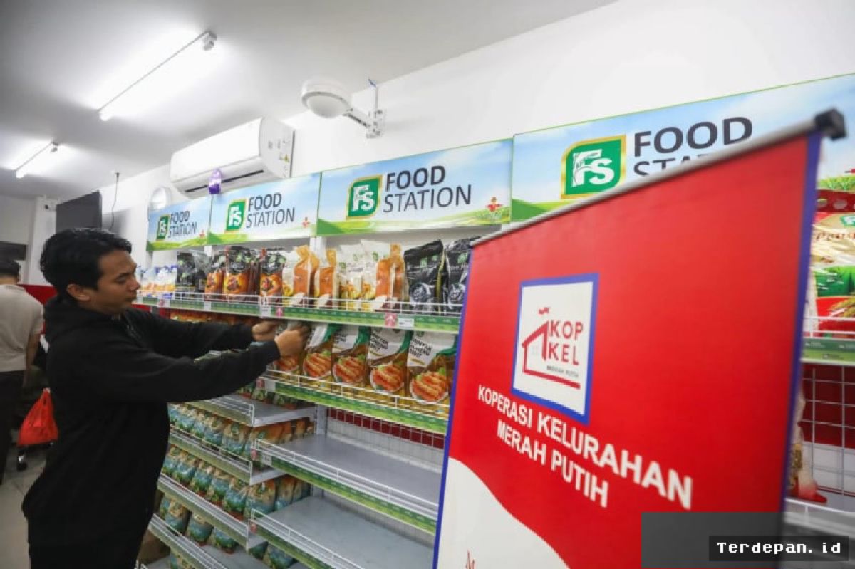 Kemenkop Tempatkan 28.626 Manajer Koperasi Merah Putih Mulai Pekan Depan