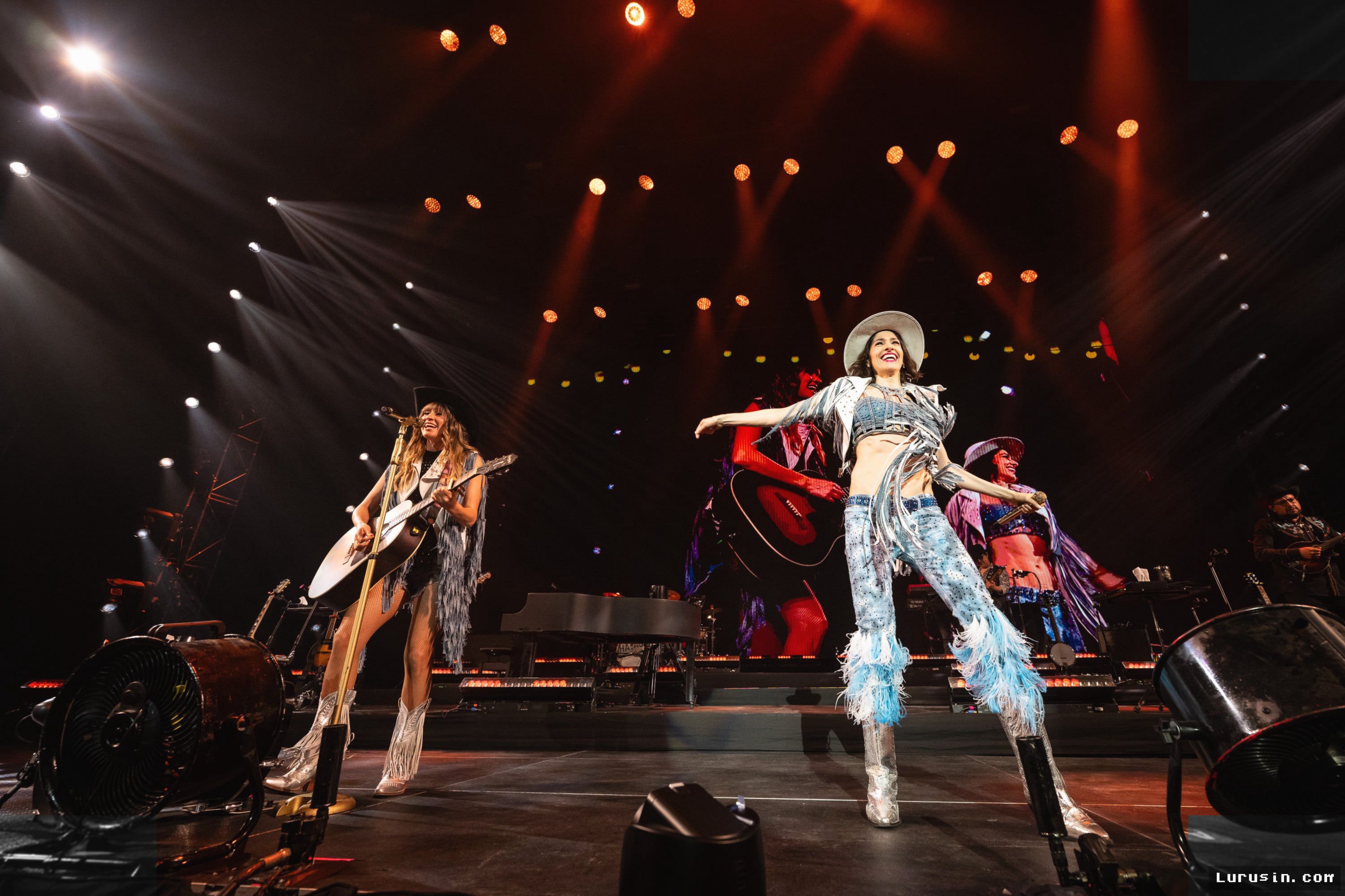 Buenos Aires — Ha*Ash Siap Mengguncang Movistar Arena Lewat Tur Terbaru