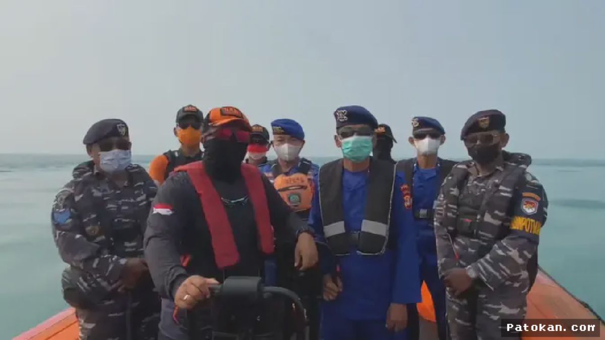 SELAT SUNDA — Tim SAR Sisir Perairan Sangiang Cari Jurnalis Hilang