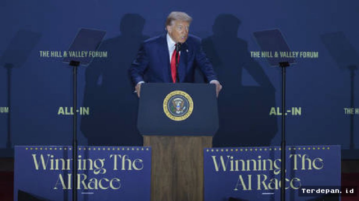 WASHINGTON — Trump Tolak Perlambatan AI demi Kalahkan Tiongkok